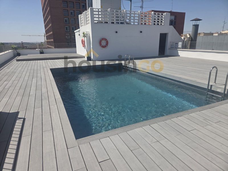 Piso en alquiler en Paseo del Prado