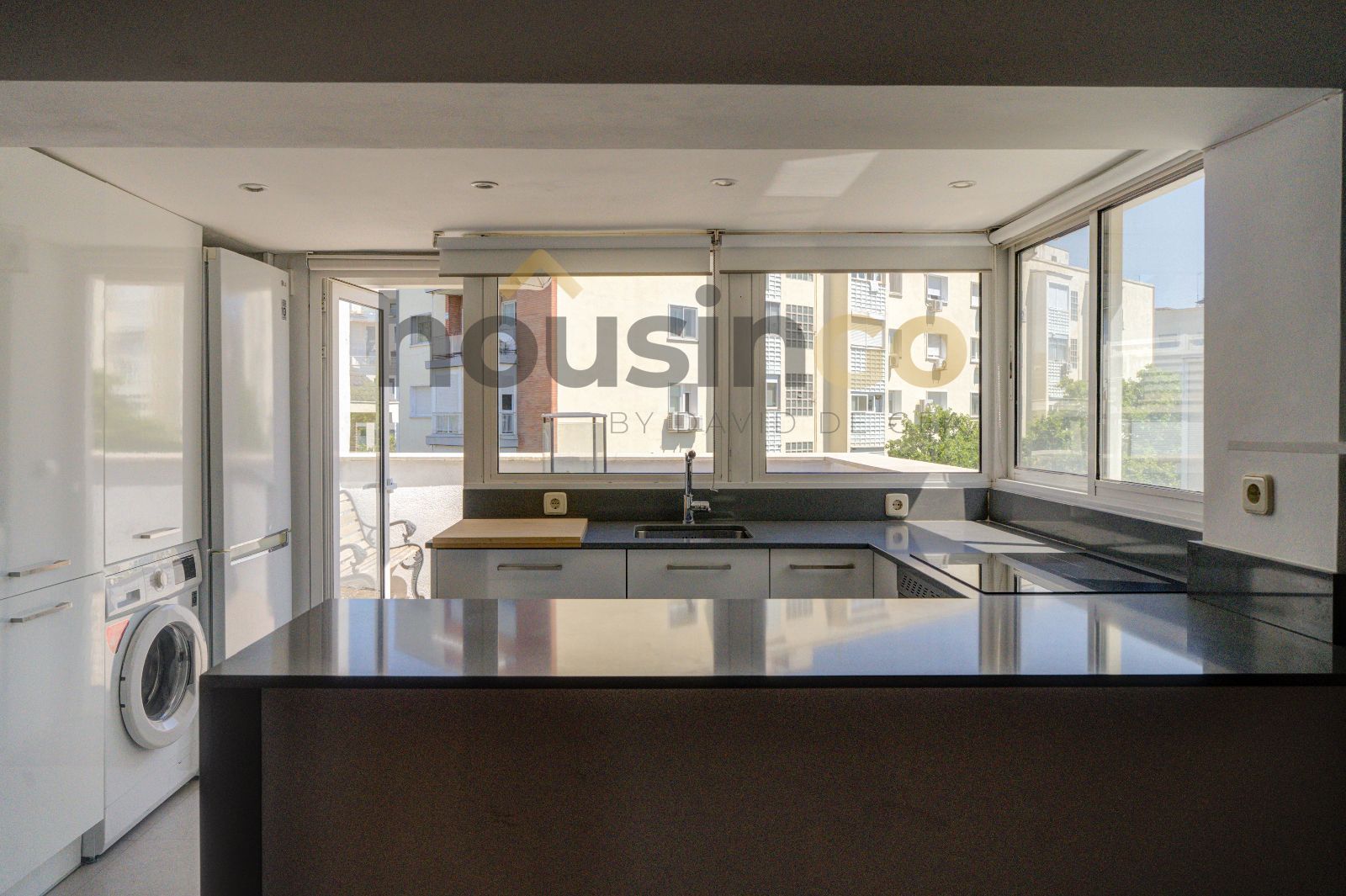 Vivienda - Ático en alquiler en Avenida de Concha Espina