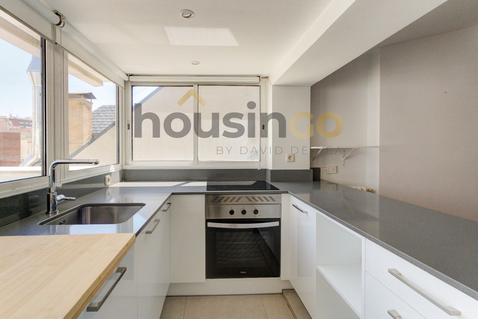 Vivienda - Ático en alquiler en Avenida de Concha Espina