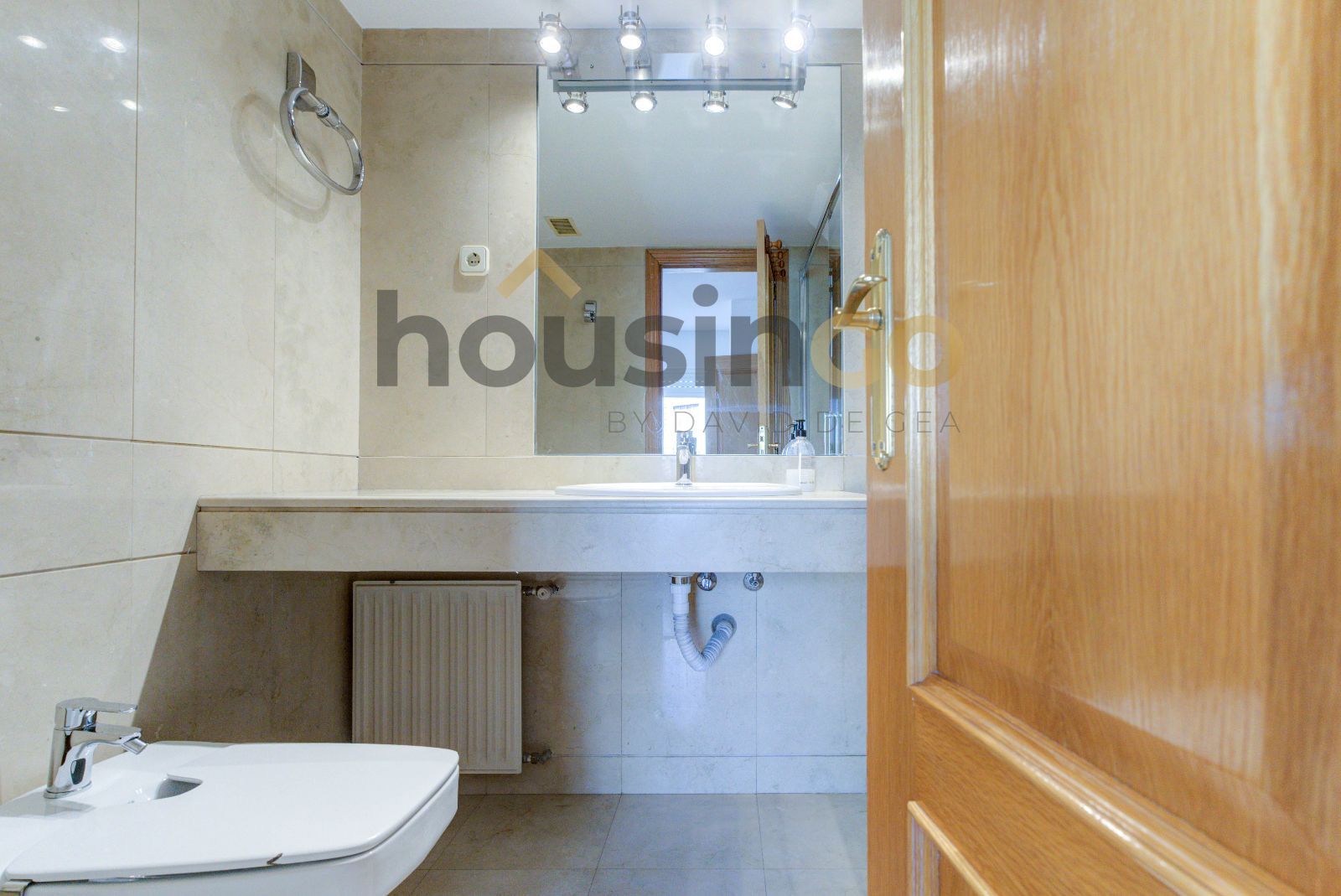 Vivienda - Ático en alquiler en Avenida de Concha Espina