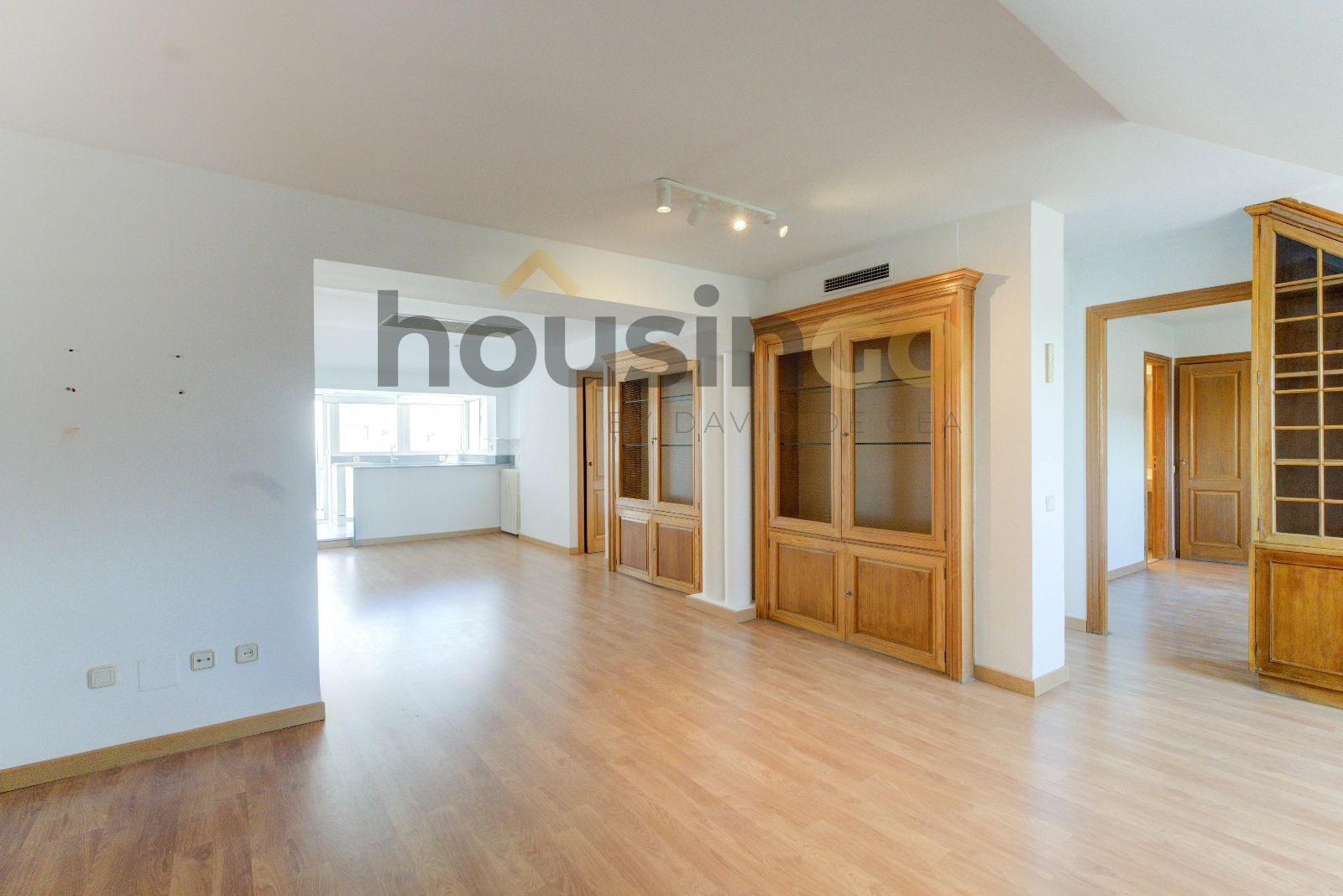Vivienda - Ático en alquiler en Avenida de Concha Espina