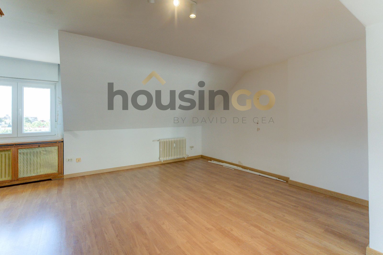 Vivienda - Ático en alquiler en Avenida de Concha Espina