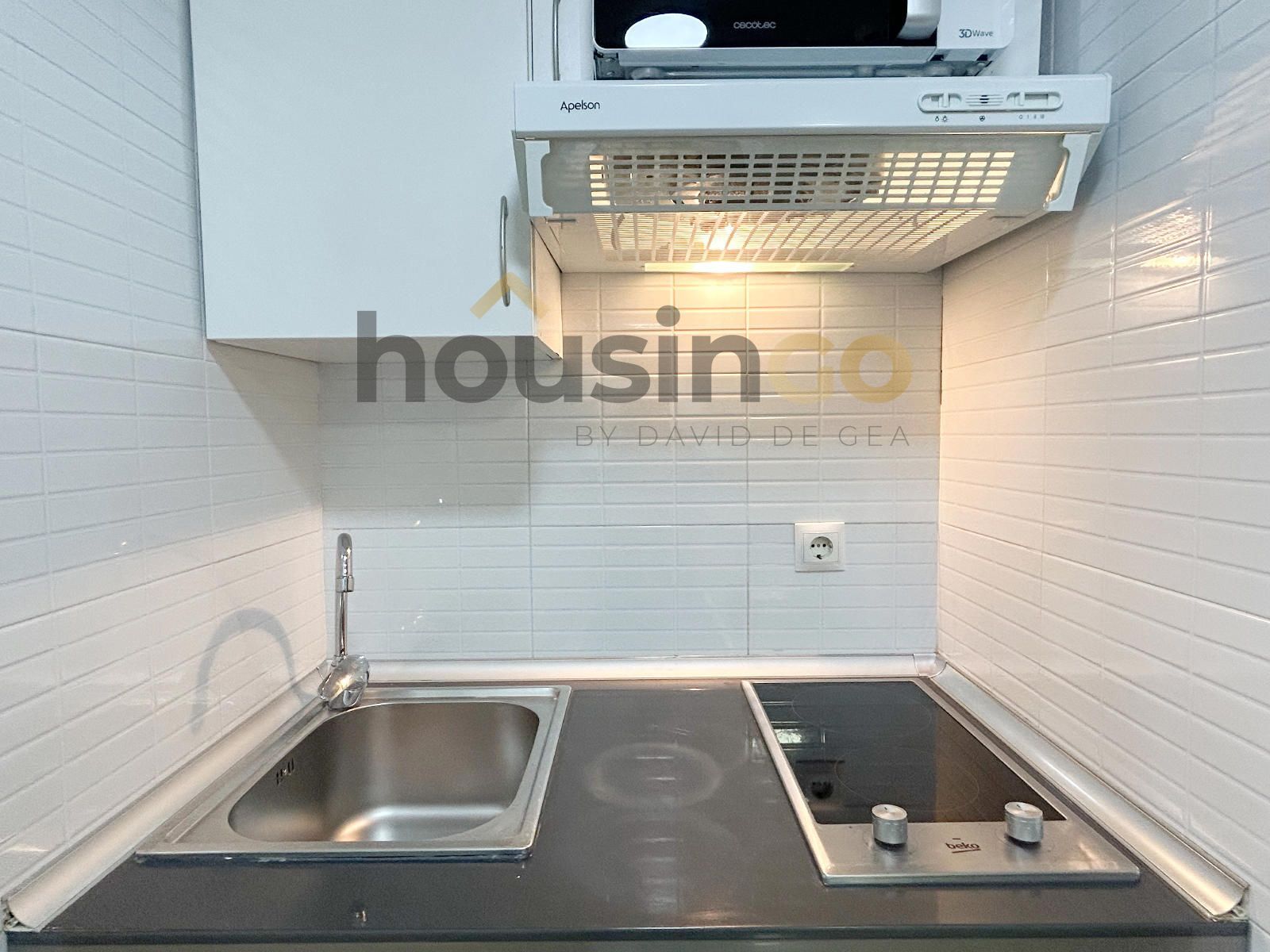 Vivienda - Estudio en alquiler en Calle Almagro