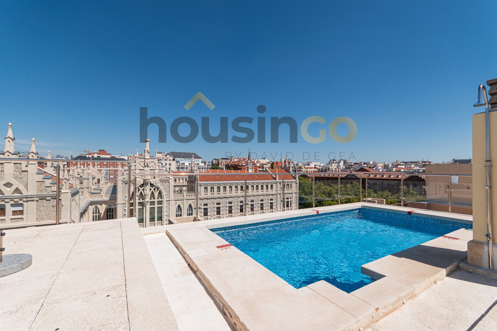 Piscina - Piso en alquiler en Calle Ayala