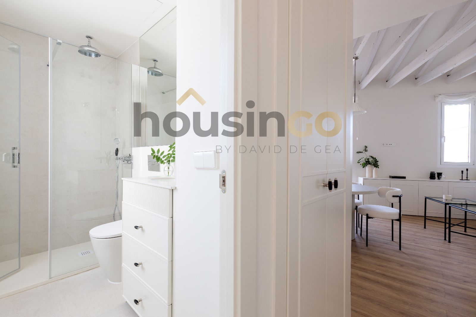 Vivienda - Ático en alquiler en Calle  Luchana