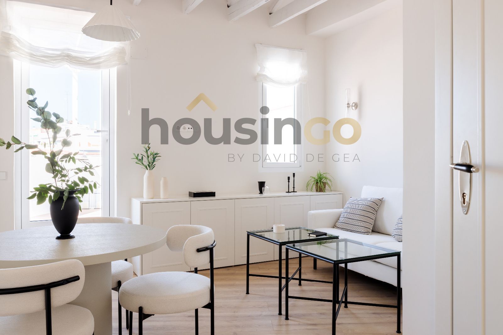 Vivienda - Ático en alquiler en Calle  Luchana
