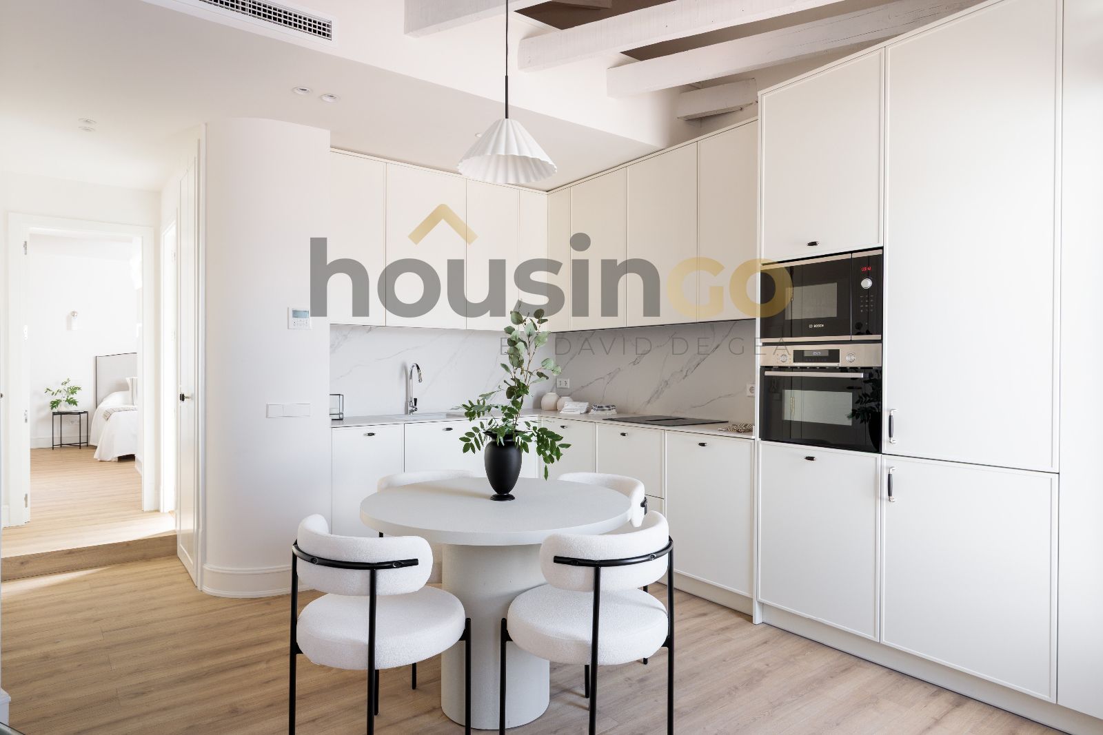 Vivienda - Ático en alquiler en Calle  Luchana
