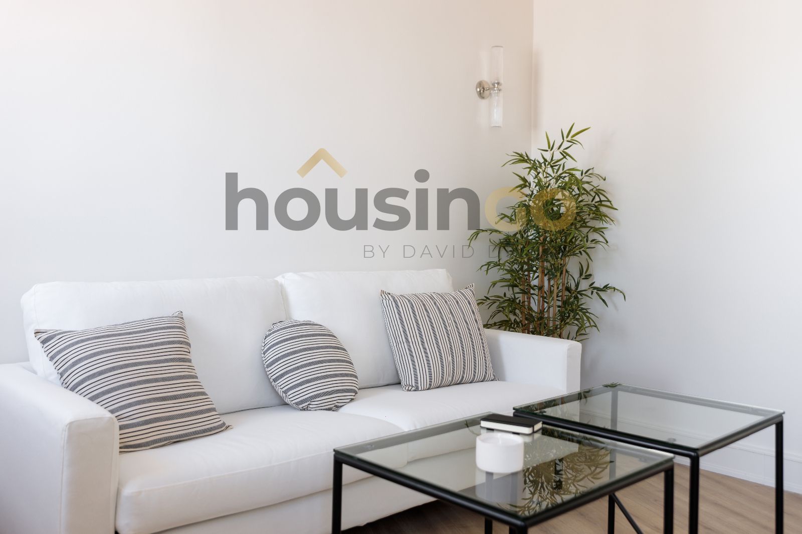 Vivienda - Ático en alquiler en Calle  Luchana