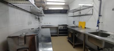 Local Comercial en venta y alquiler Madrid. Ref: 1981. h-plus SERVICIOS INMOBILIARIOS