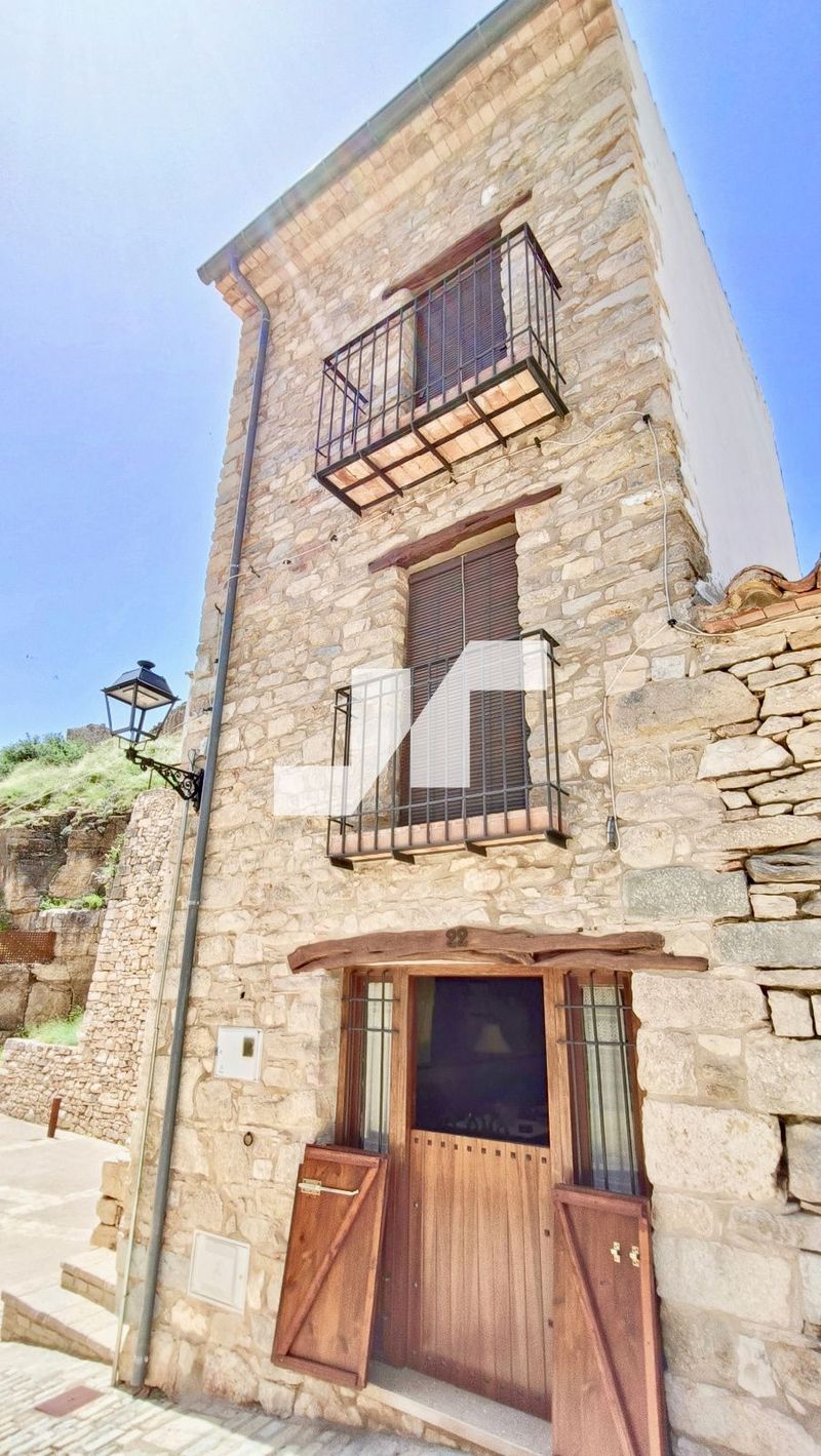 House for sale Ares Del Maestre, Castellón. Ref: 95254486. HusDrommer