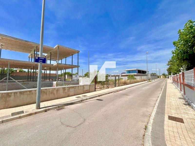 Parcela en venta Vilareal, Castellón. Ref: 95254714. HusDrommer