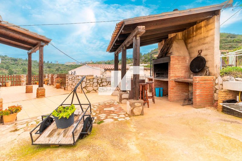 Singular Building for sale Costur, Castellón. Ref: 95254752. HusDrommer