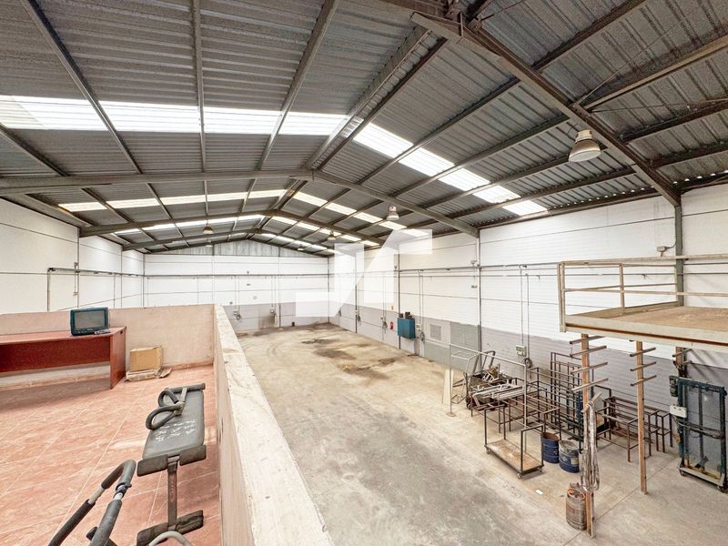 Nave Industrial en venta Vilareal, Castellón. Ref: 95254888. HusDrommer