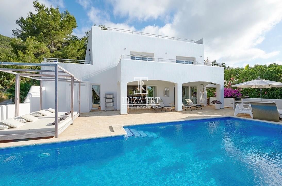 Detached villa for sale Santa Eulalia del Río, Baleares. Ref: 1563. IBIZA TRT