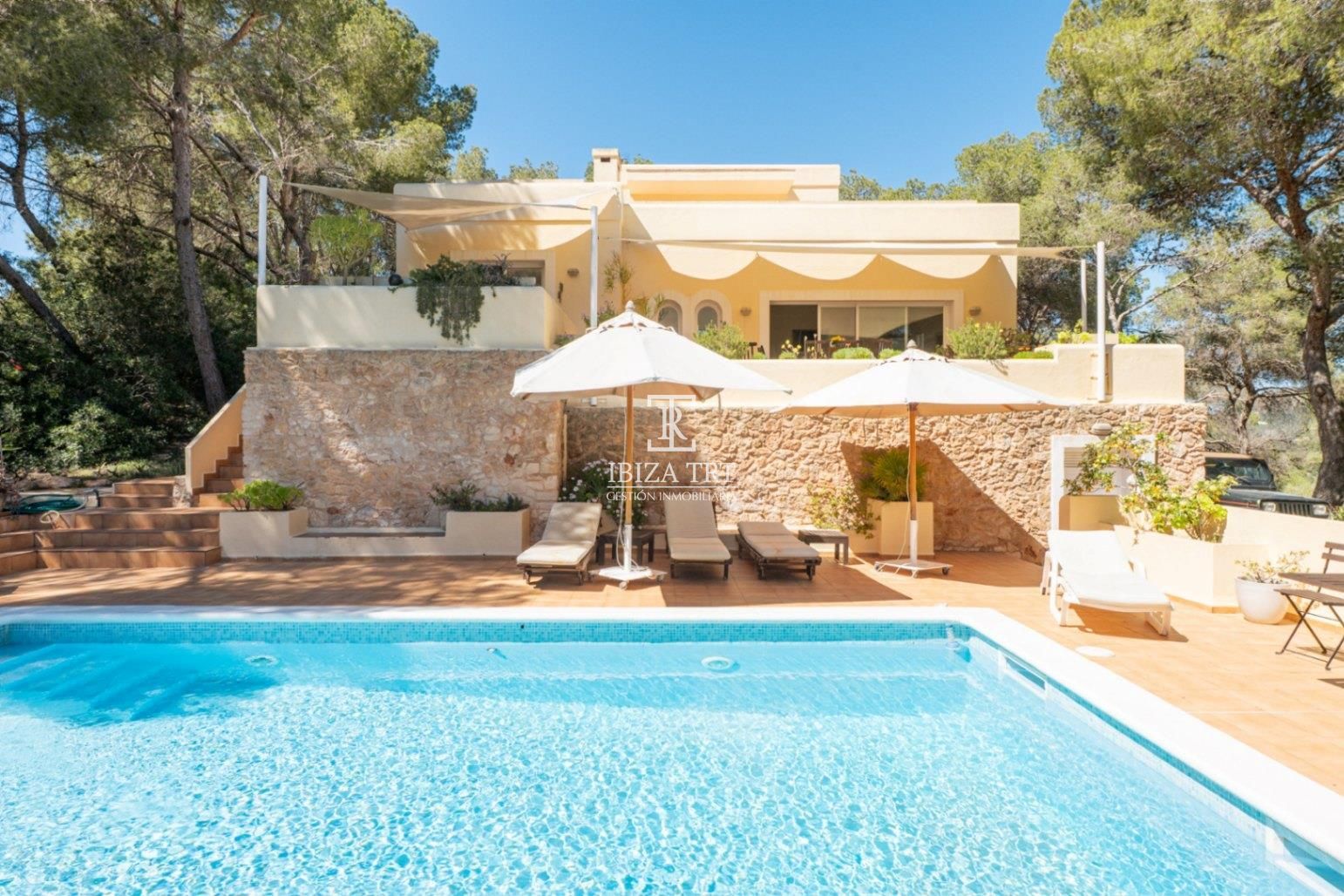 Detached villa for sale Santa Eulalia del Río, Baleares. Ref: 1597. IBIZA TRT