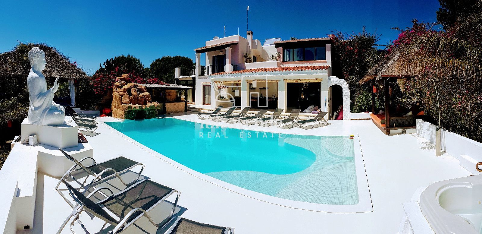 Huis te koop Santa Eularia des Riu, Baleares. Ref: 1252. Ibizavende