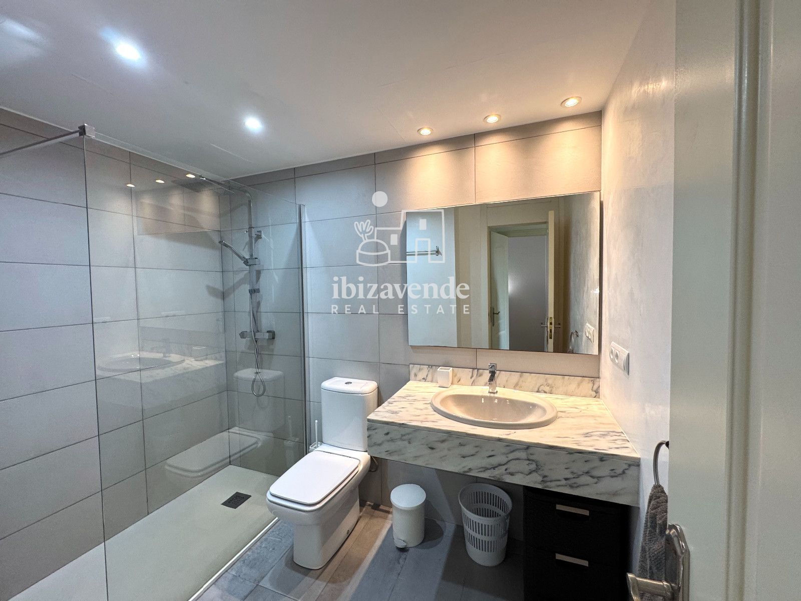Mobilia Inmueble Image