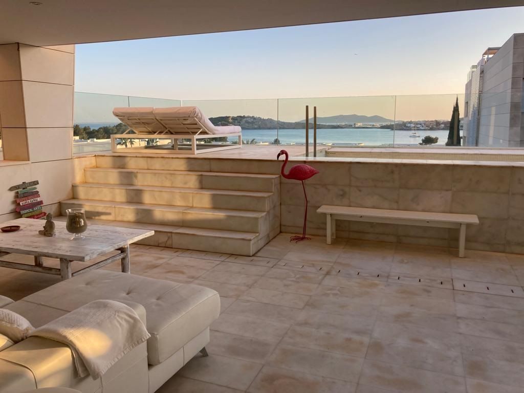 Apartment in Cap Martinet - view 1