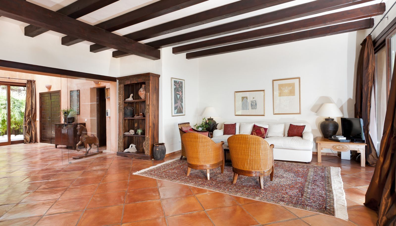 House in Santa Eularia des Riu - Image 5