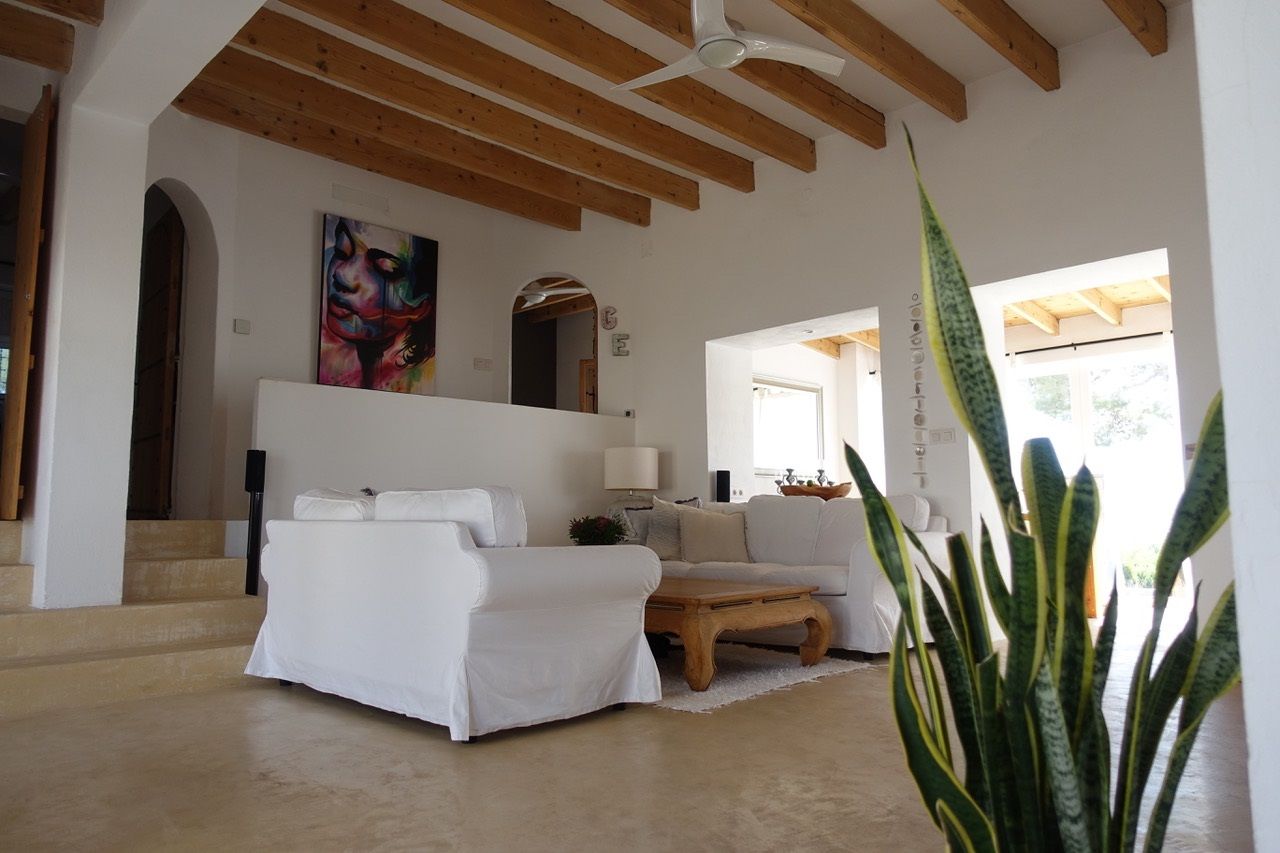 House in Sant Antoni de Portmany - Image 5