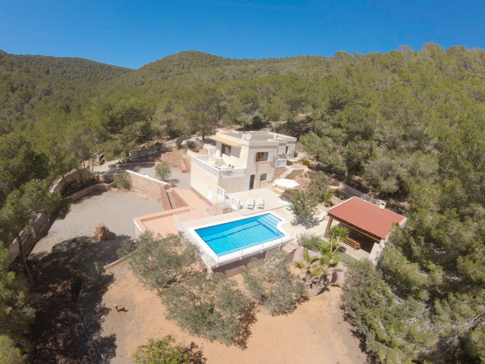 Villa in Sant Josep de sa Talaia - Image 4