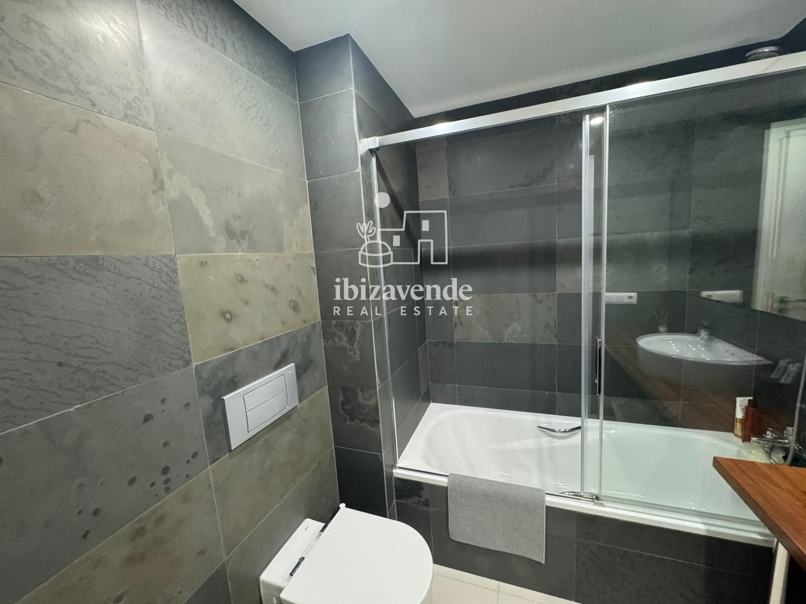 Mobilia Inmueble Image