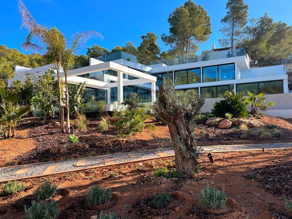 House in Sant Antoni de Portmany - Image 3