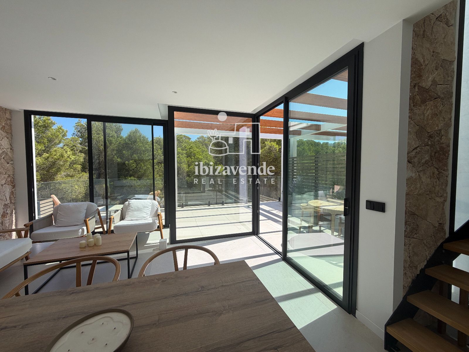 Mobilia Inmueble Image