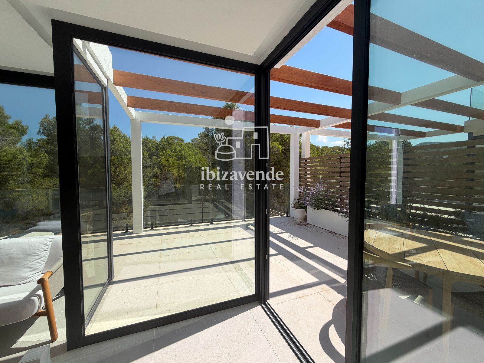 Mobilia Inmueble Image