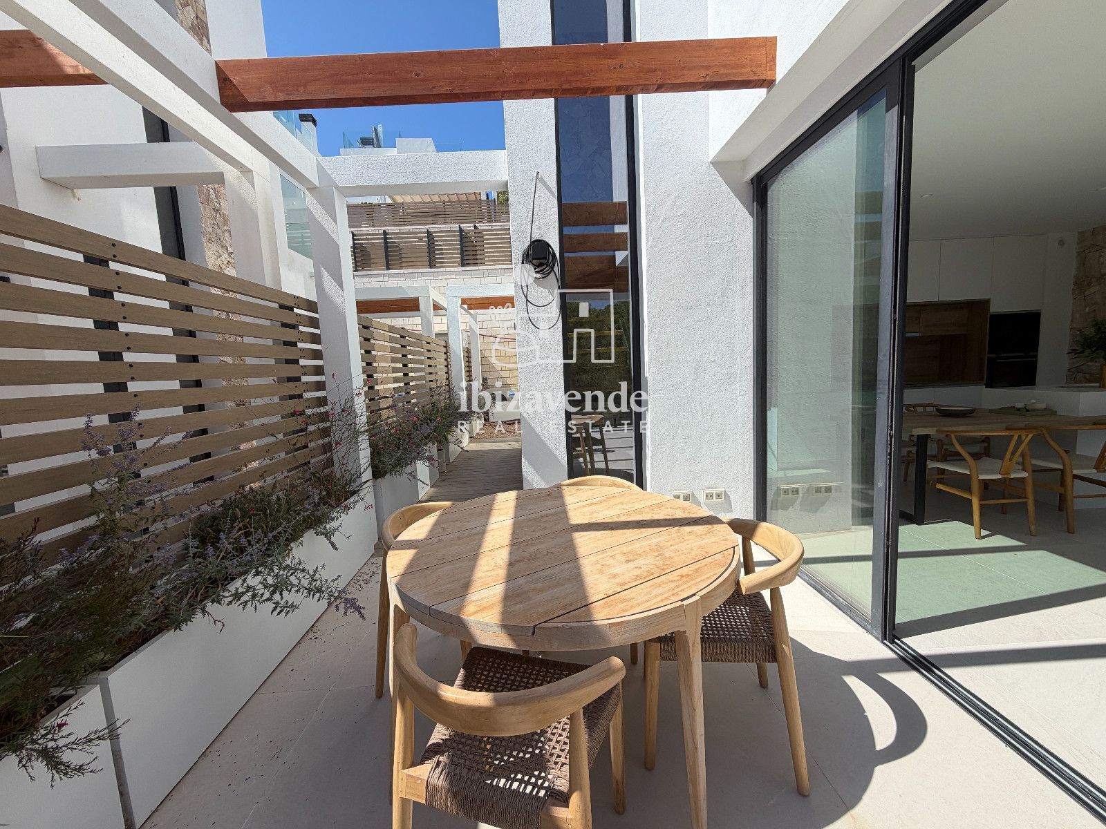 Mobilia Inmueble Image