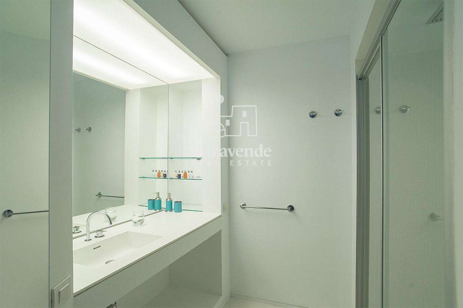 Mobilia Inmueble Image