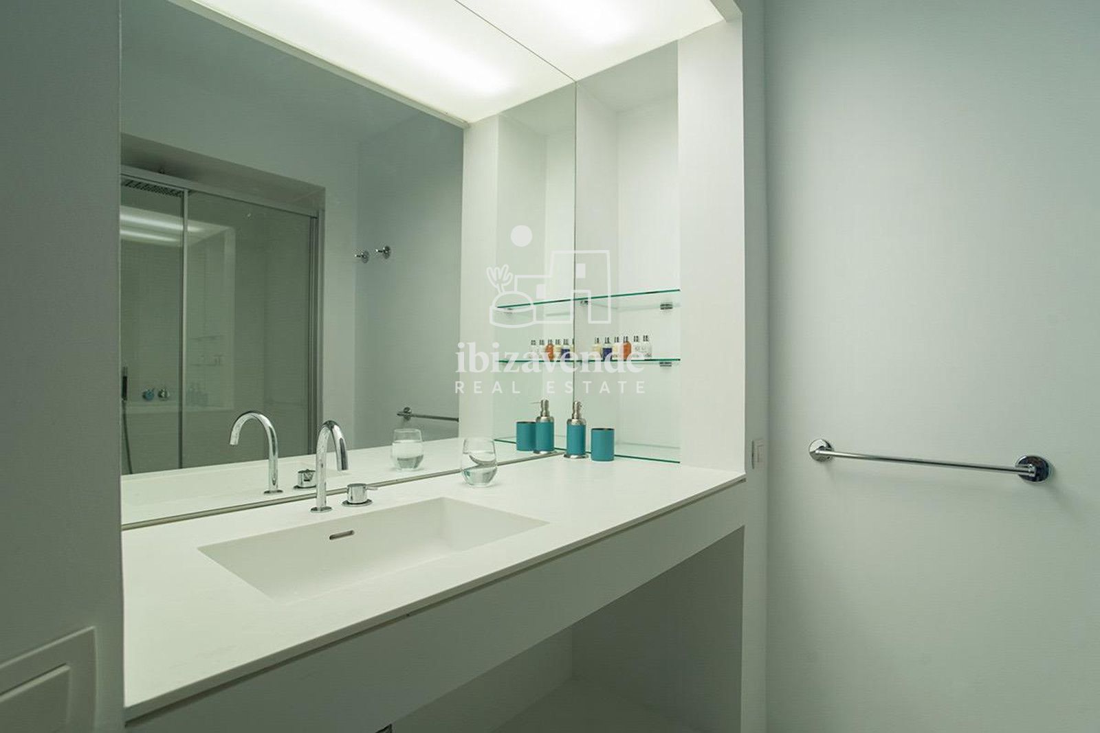 Mobilia Inmueble Image