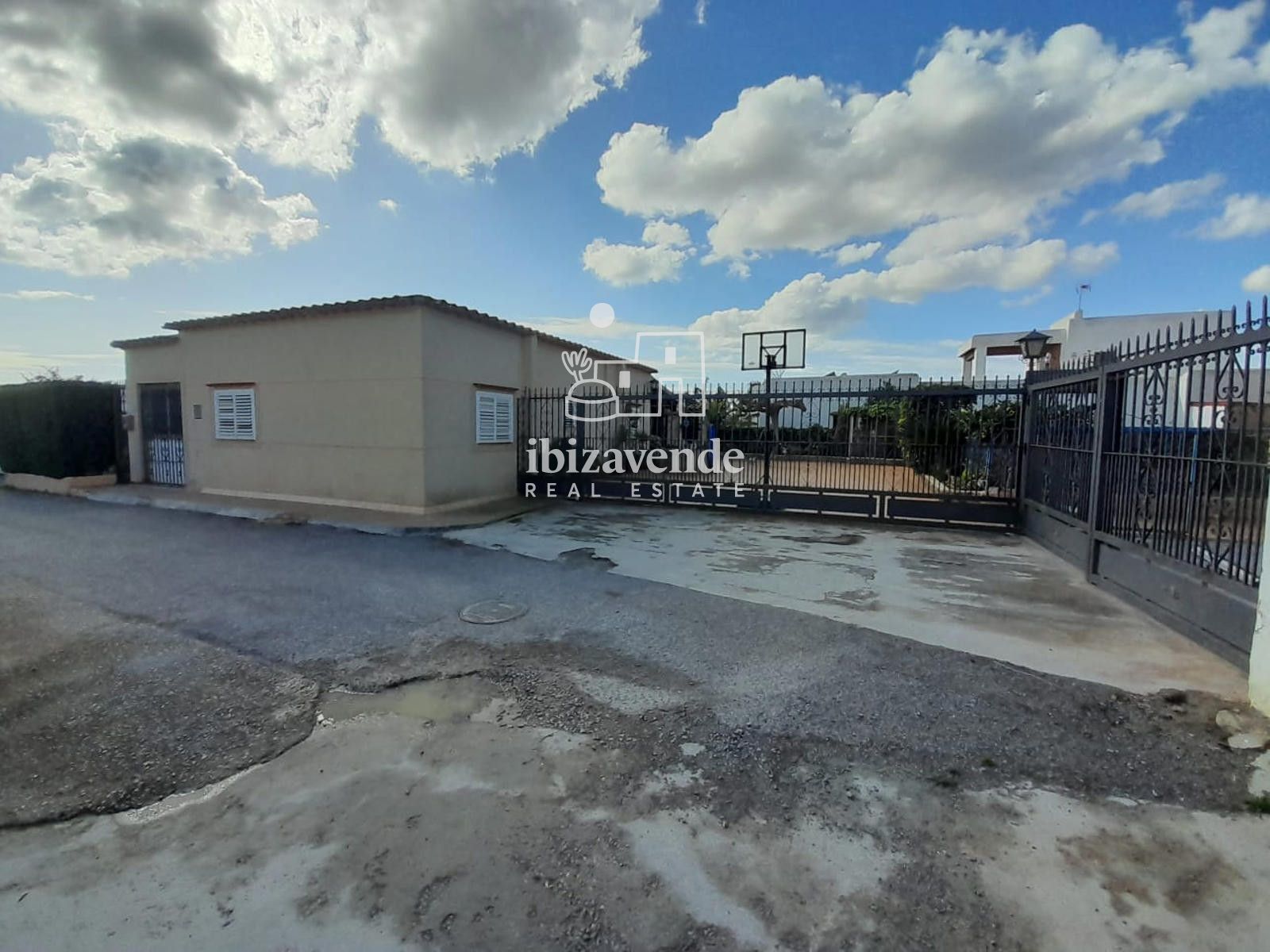 Mobilia Inmueble Image
