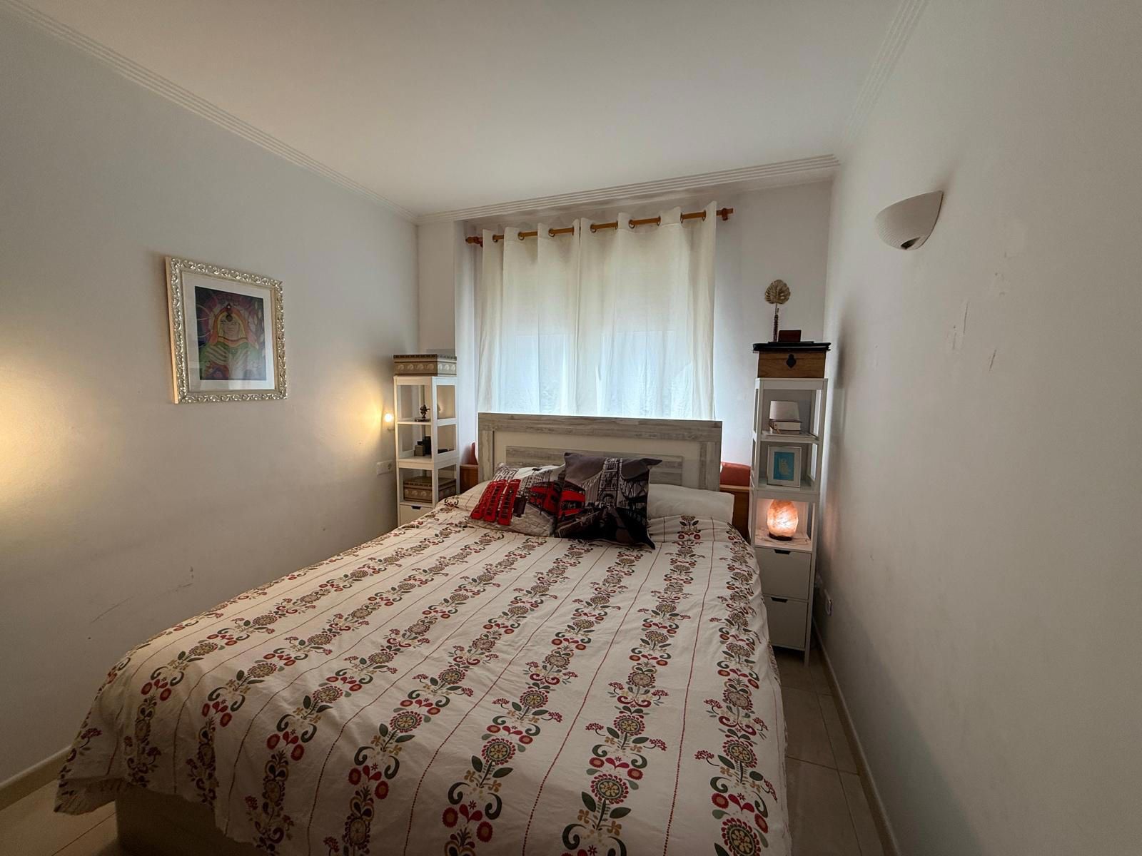 Apartment in Sant Antoni de Portmany - Image 4