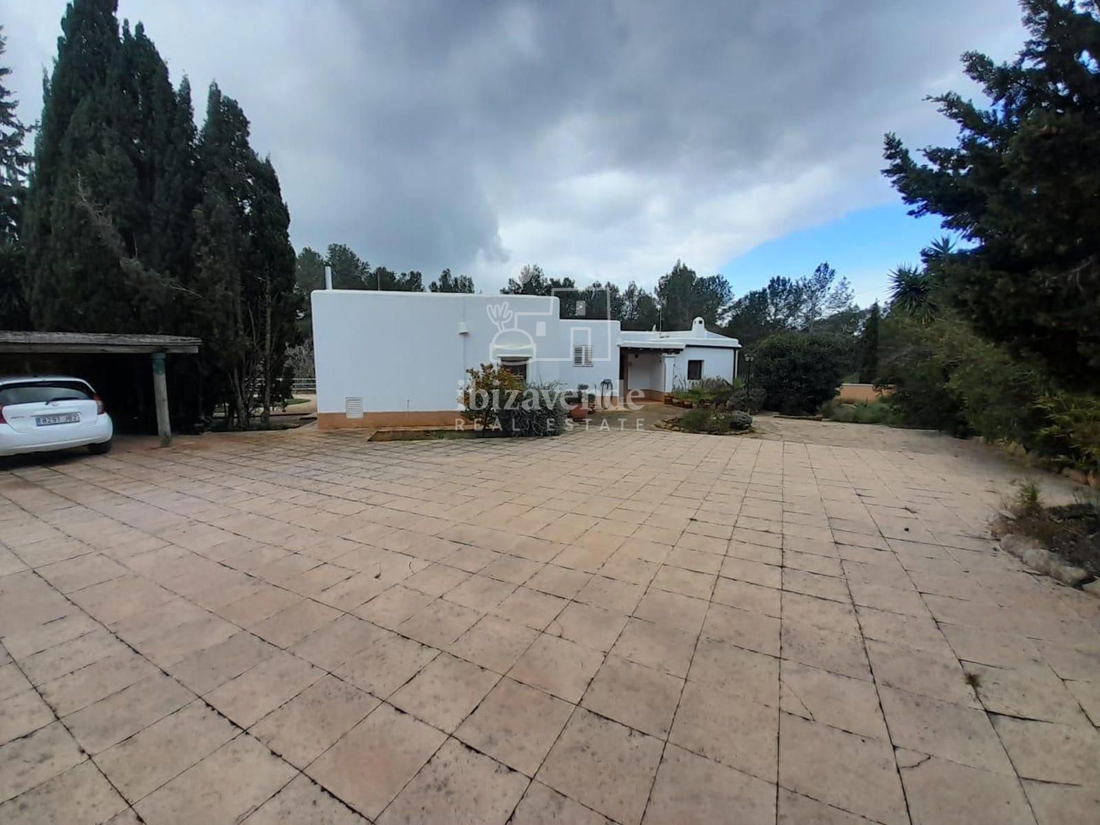 Exterior/Jardín