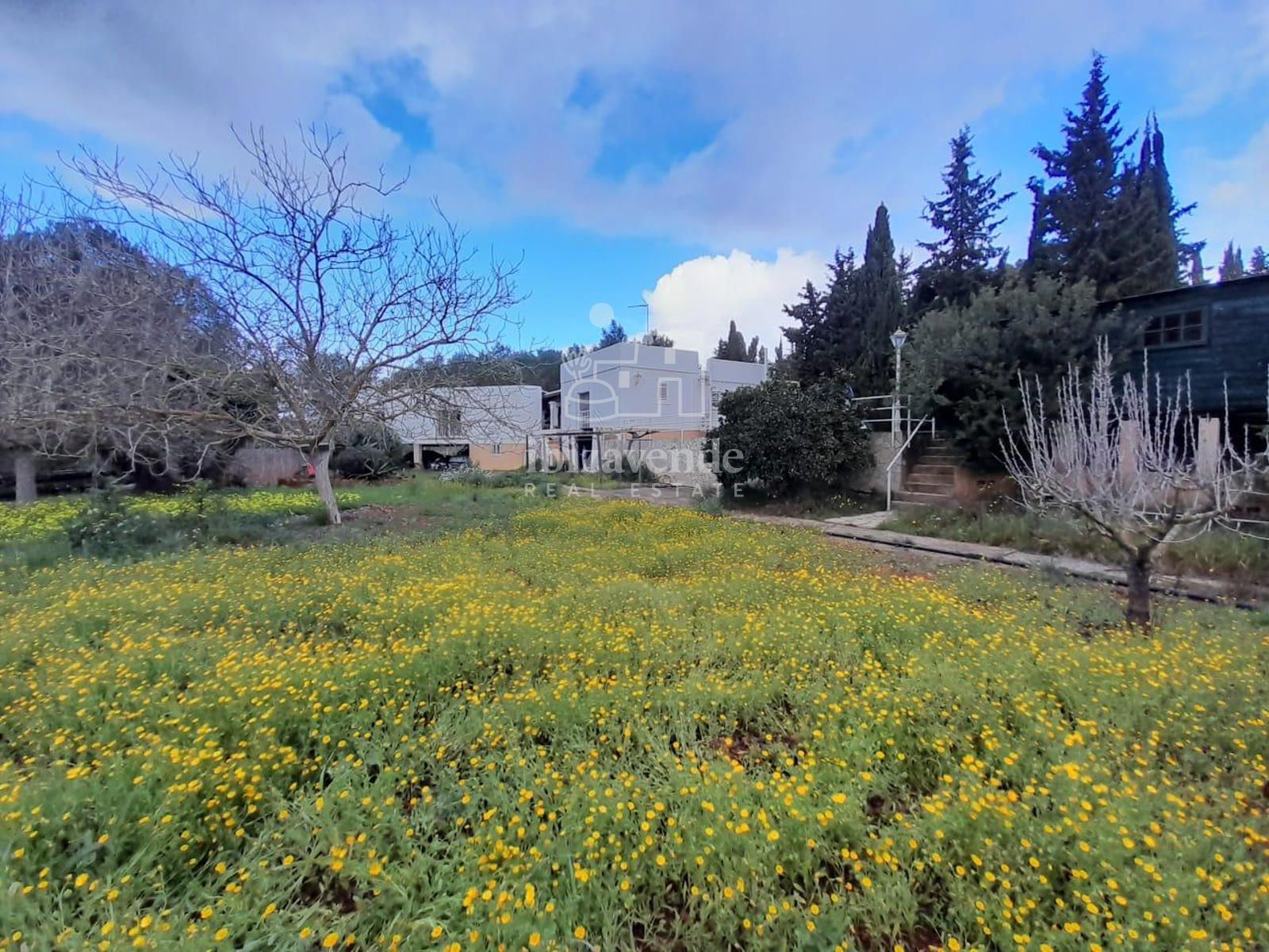 Exterior/Jardín