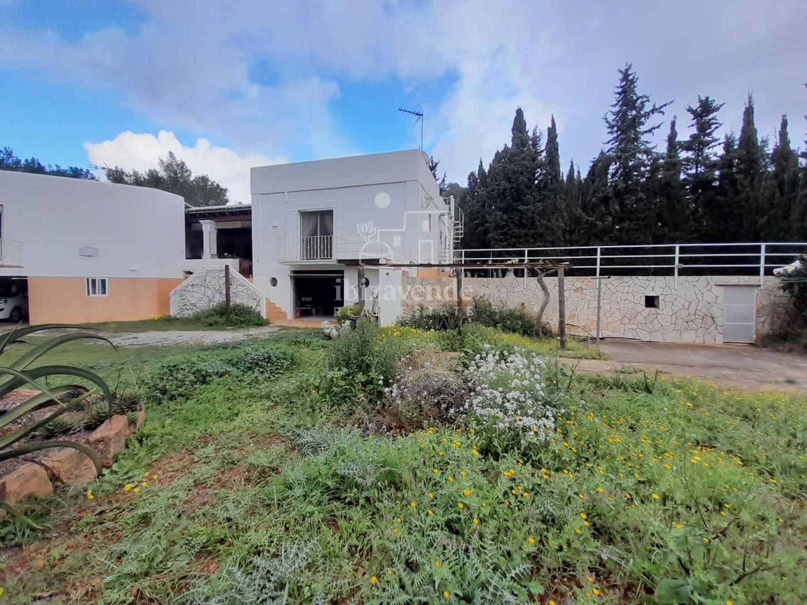 Exterior/Jardín