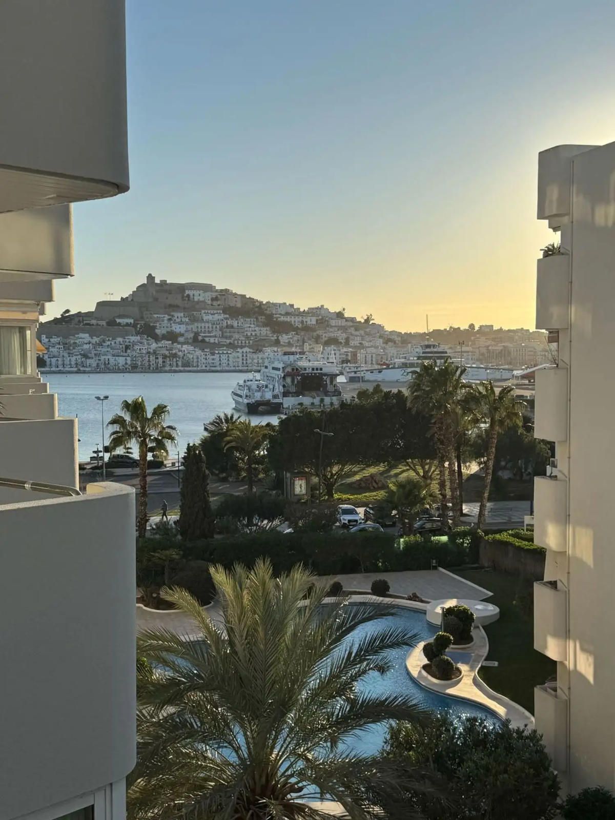 Apartment in Ibiza - Image 2