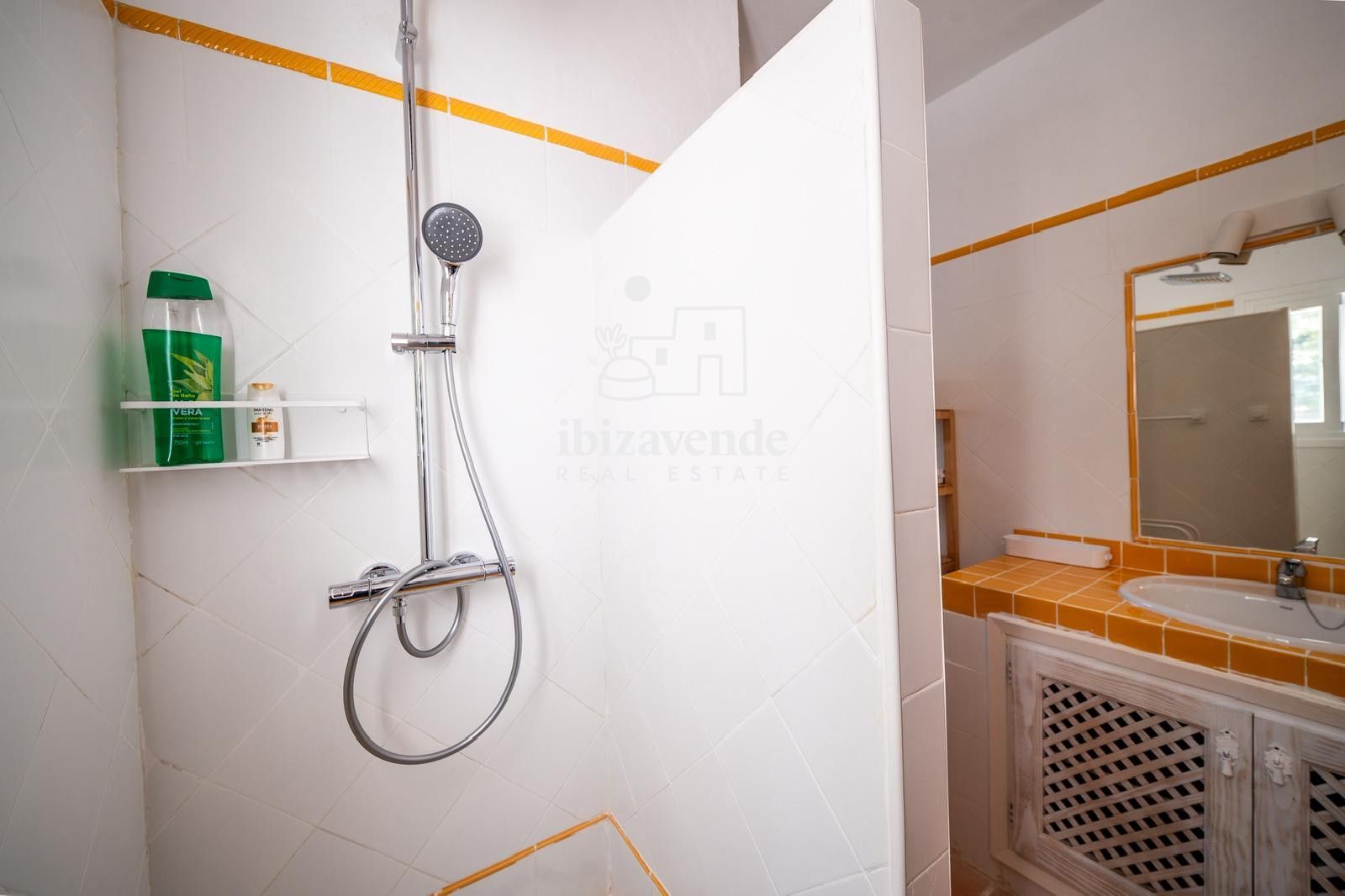 Mobilia Inmueble Image