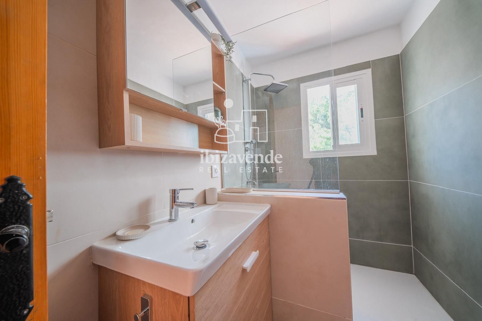 Mobilia Inmueble Image