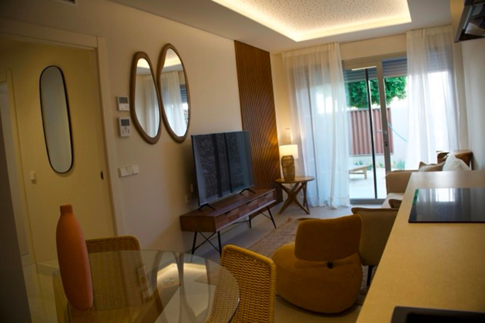 Apartment in Sant Antoni de Portmany - Image 4