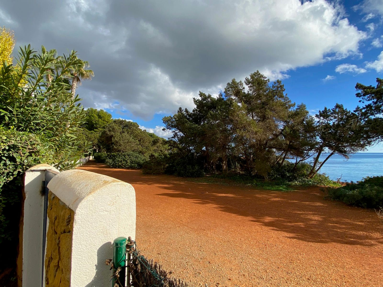 Apartment in Santa Eularia des Riu - Image 2