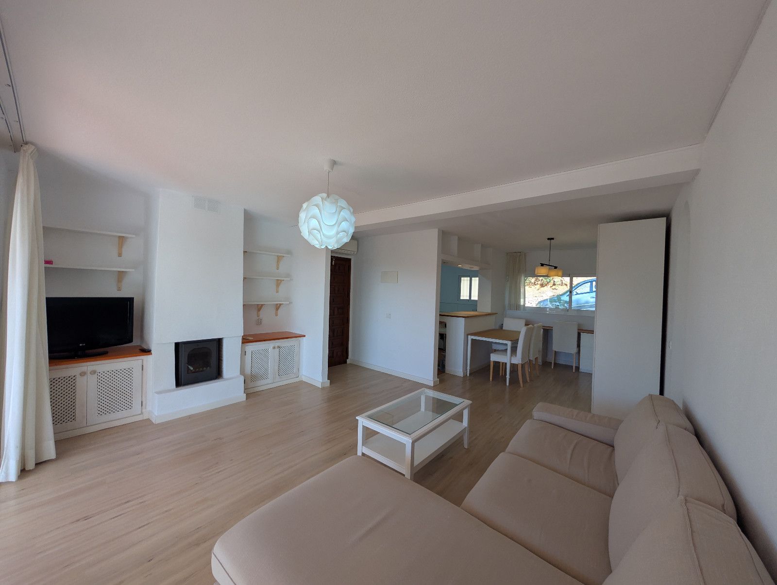 Penthouse in Santa Eularia des Riu - Image 2