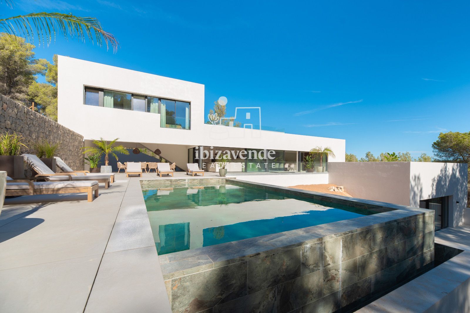 Chalet Independiente en venta Santa Eularia des Riu, Baleares. Ref: 4365. Ibizavende