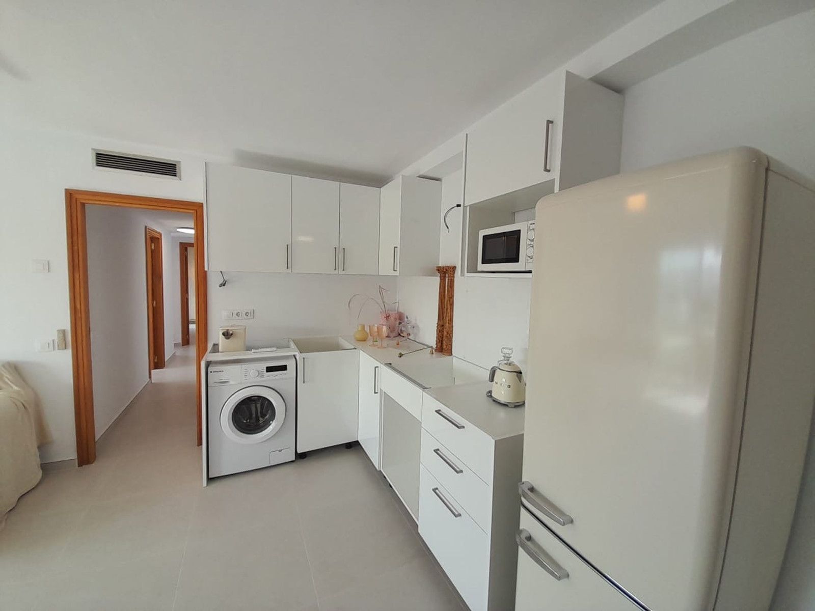 Apartment in Es Calo des Moro - Image 2