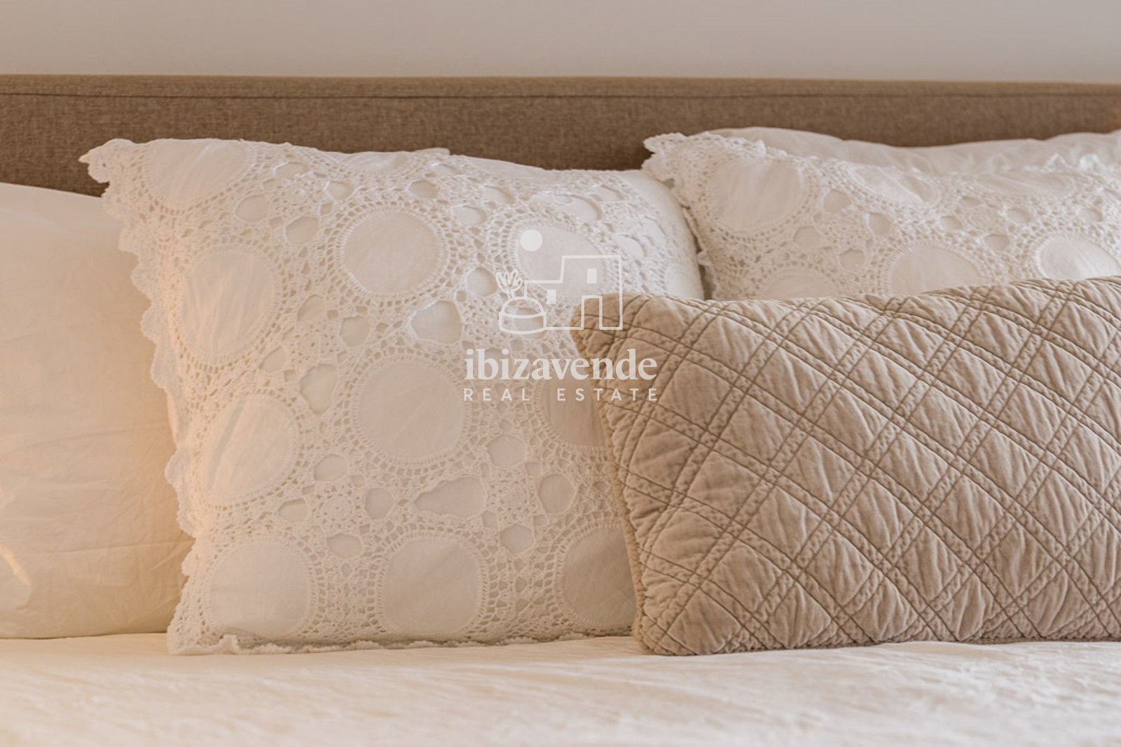 Mobilia Inmueble Image