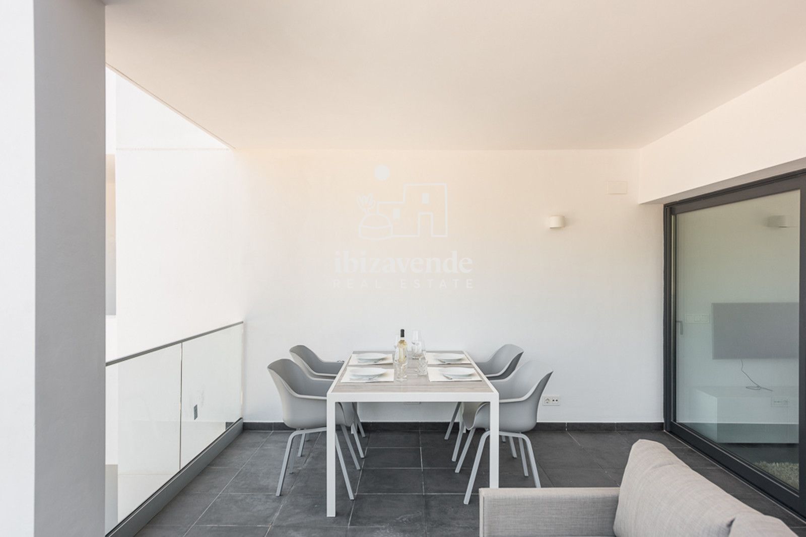 Mobilia Inmueble Image