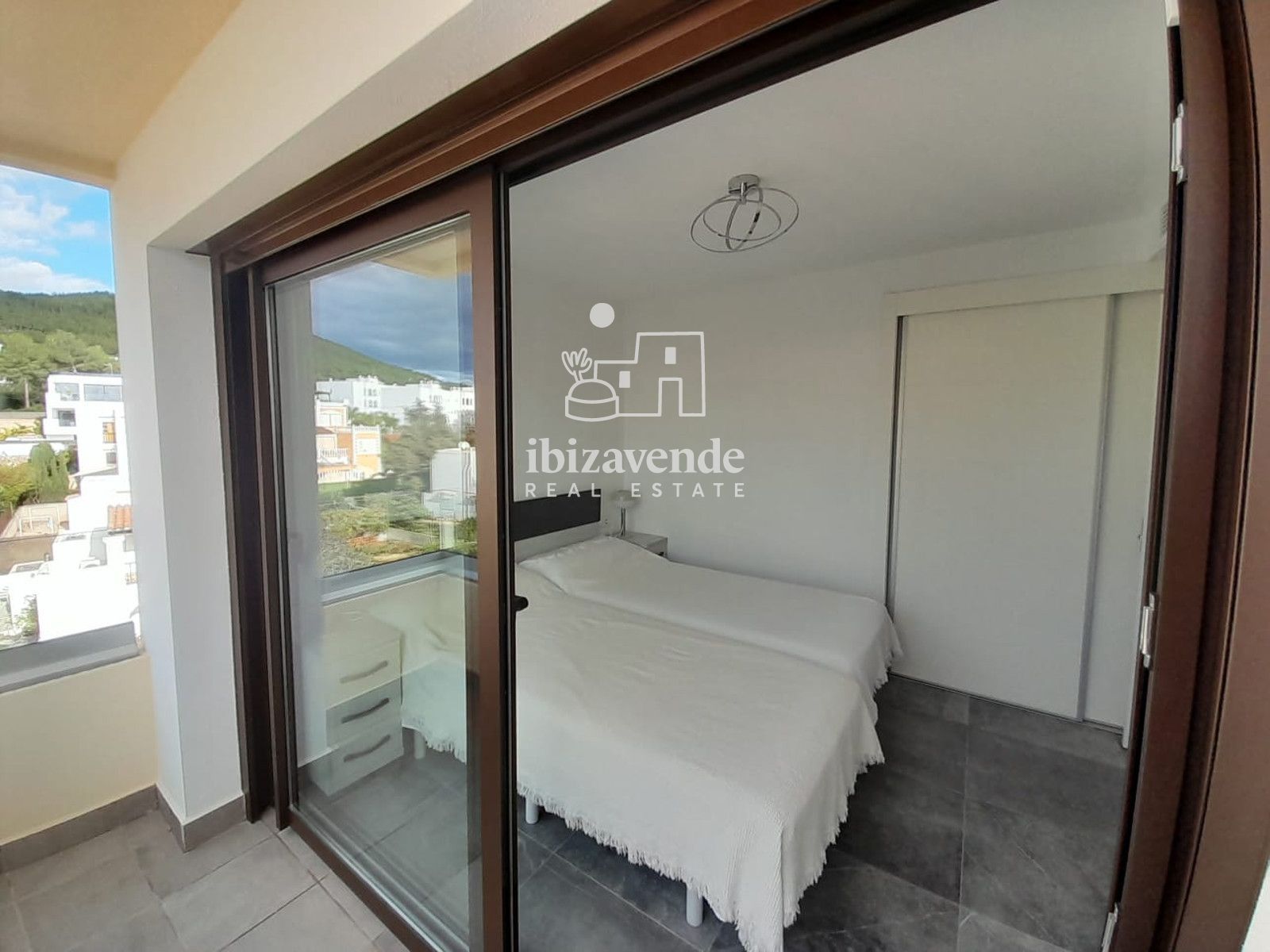 Mobilia Inmueble Image