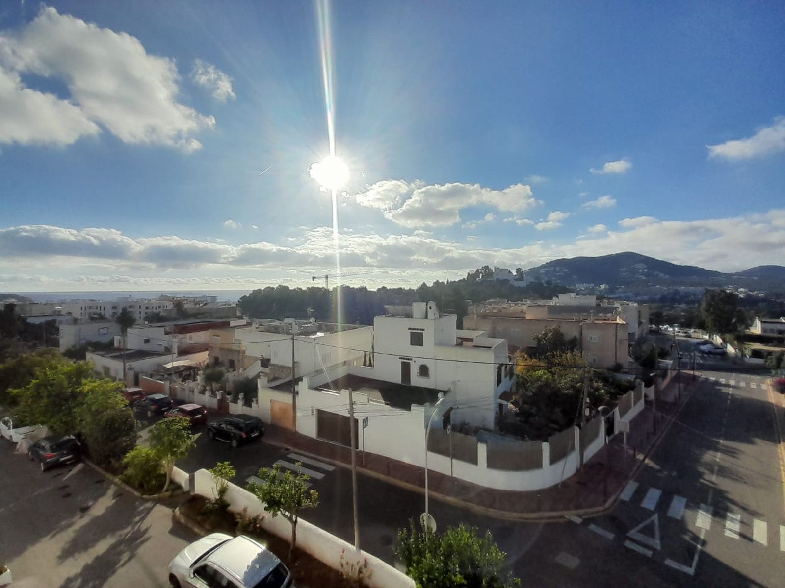 Apartment in Santa Eularia des Riu - Image 2