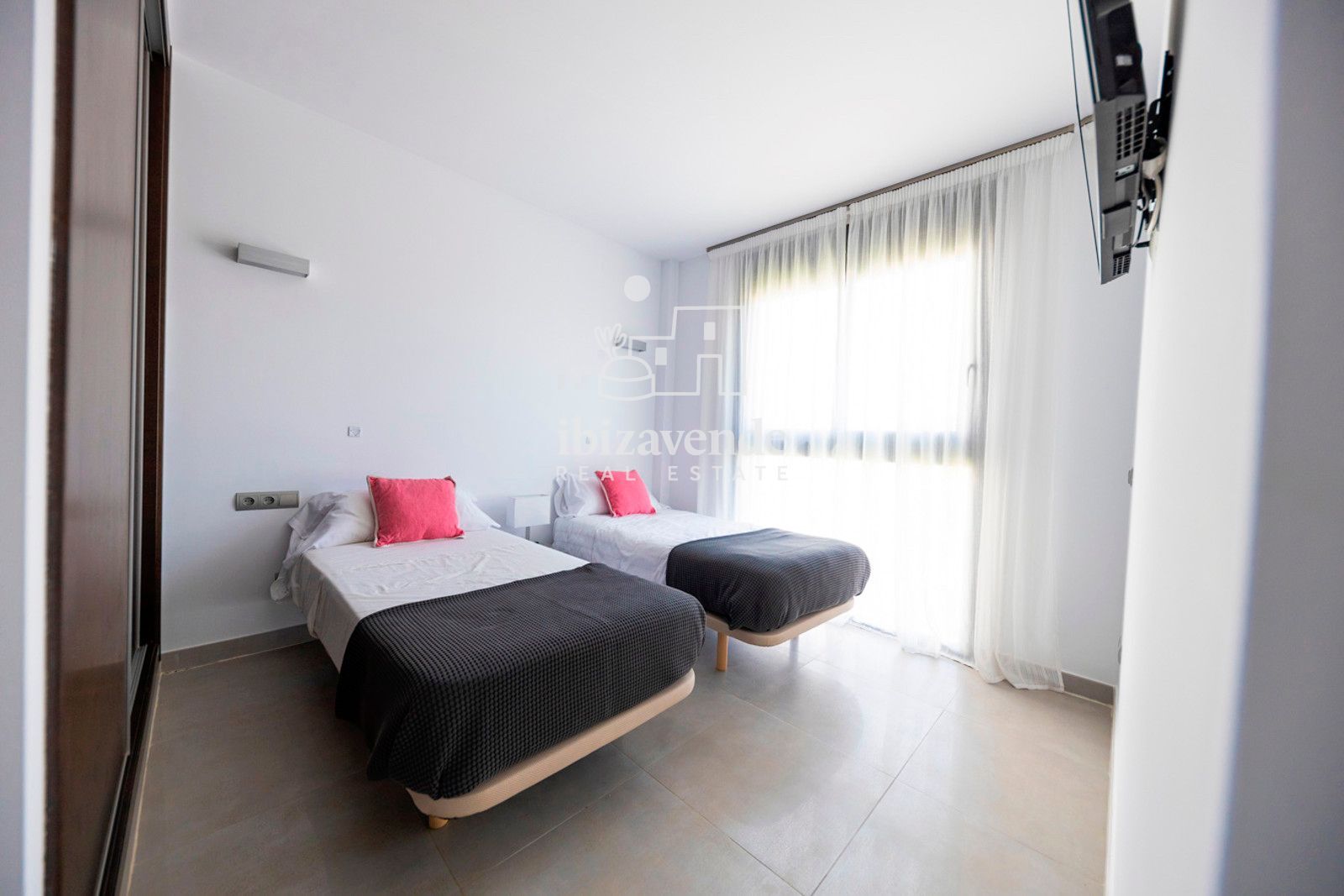 Mobilia Inmueble Image